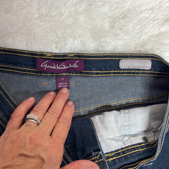 Gloria Vanderbilt Hightop crop Jeans Sz12 - Picture 4 of 4